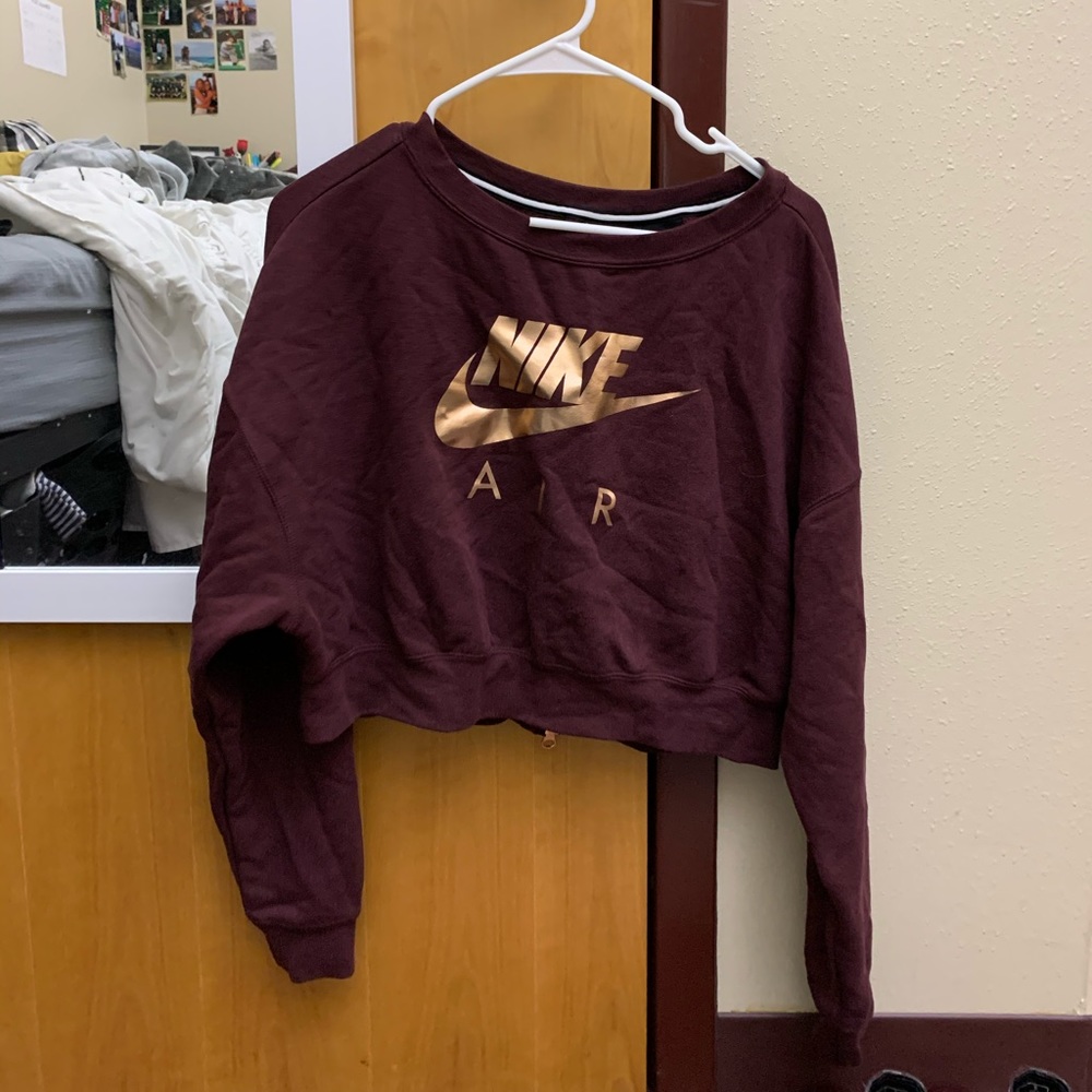 Nike Air cropped sweatshirt!!
